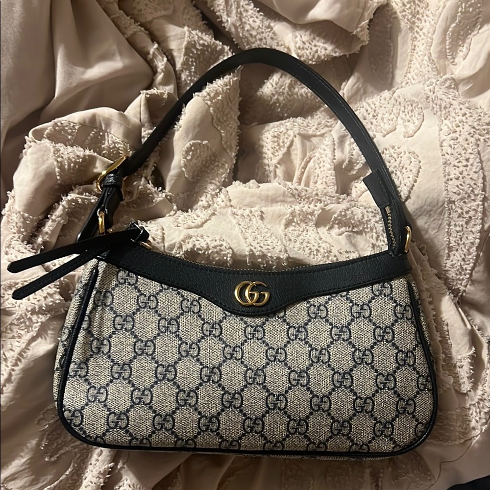 Black and Cream Women's shoulder bag